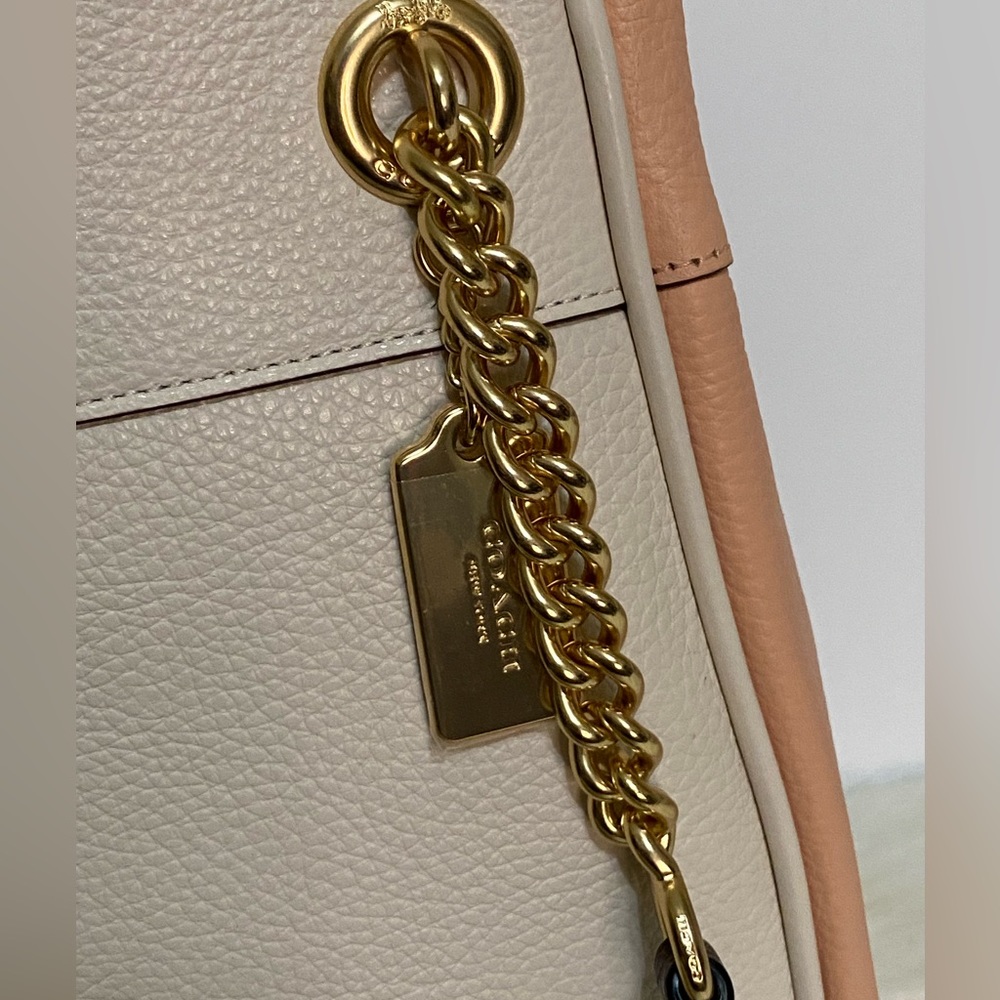 NWT Coach Two Way Shoulder Bag - Picture 4 of 11
